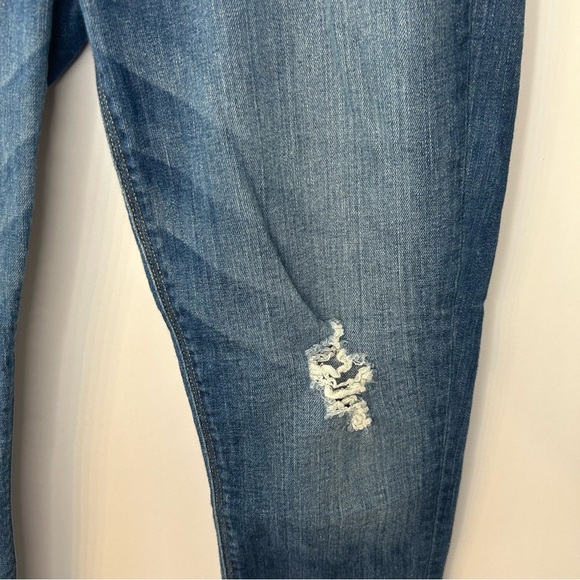 Hudson Krista Super Skinny Crop Jeans, Sz 28, Distressed Medium Wash Denim - Picture 4 of 10